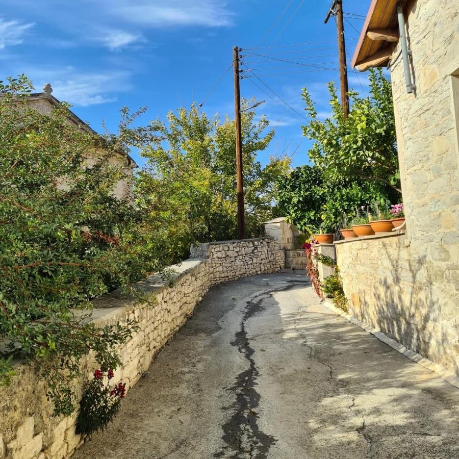 The Stonehouse Suites With Private Bath Spas Λεμεσός Εξωτερικό φωτογραφία