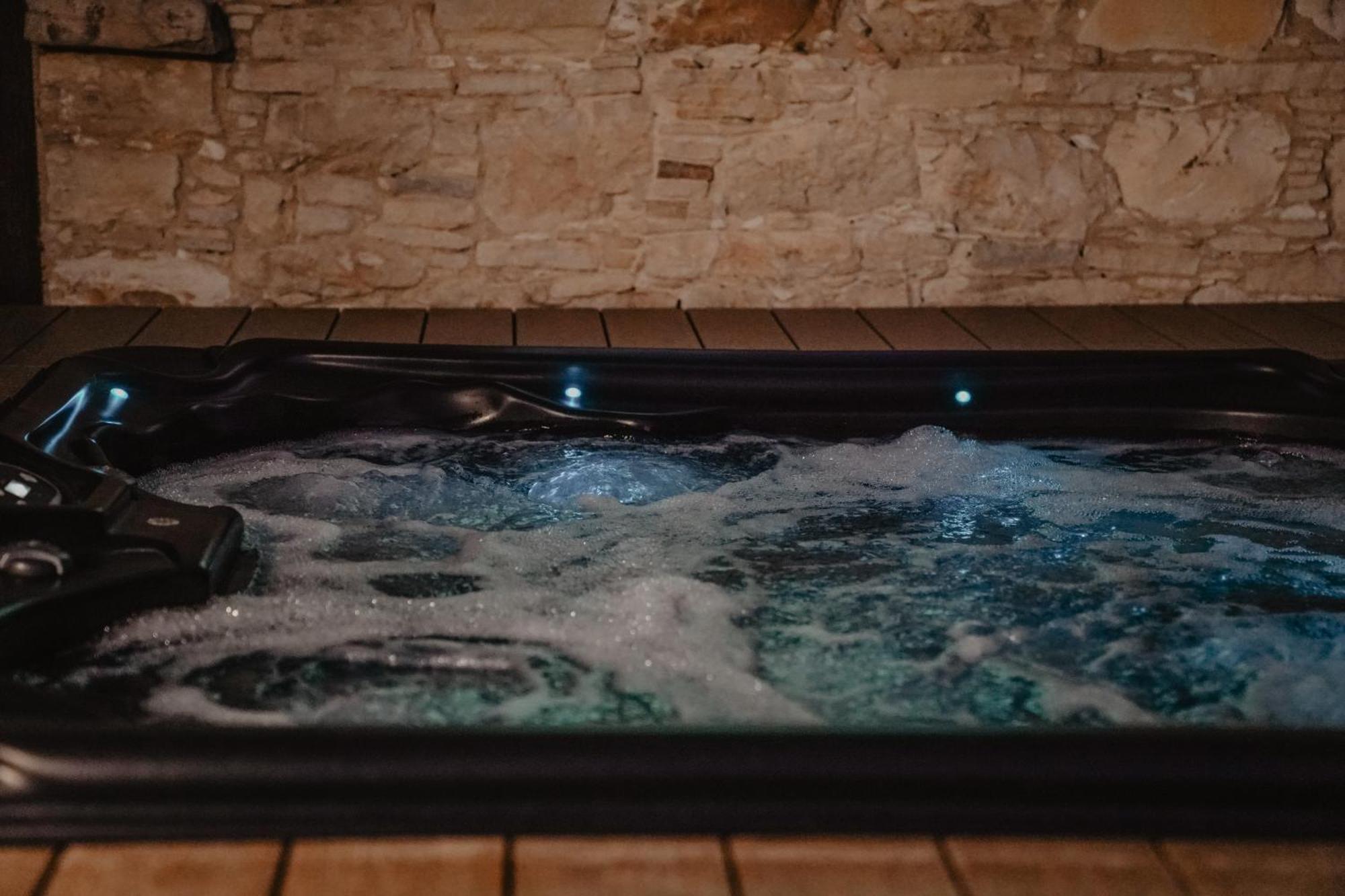 The Stonehouse Suites With Private Bath Spas Λεμεσός Εξωτερικό φωτογραφία