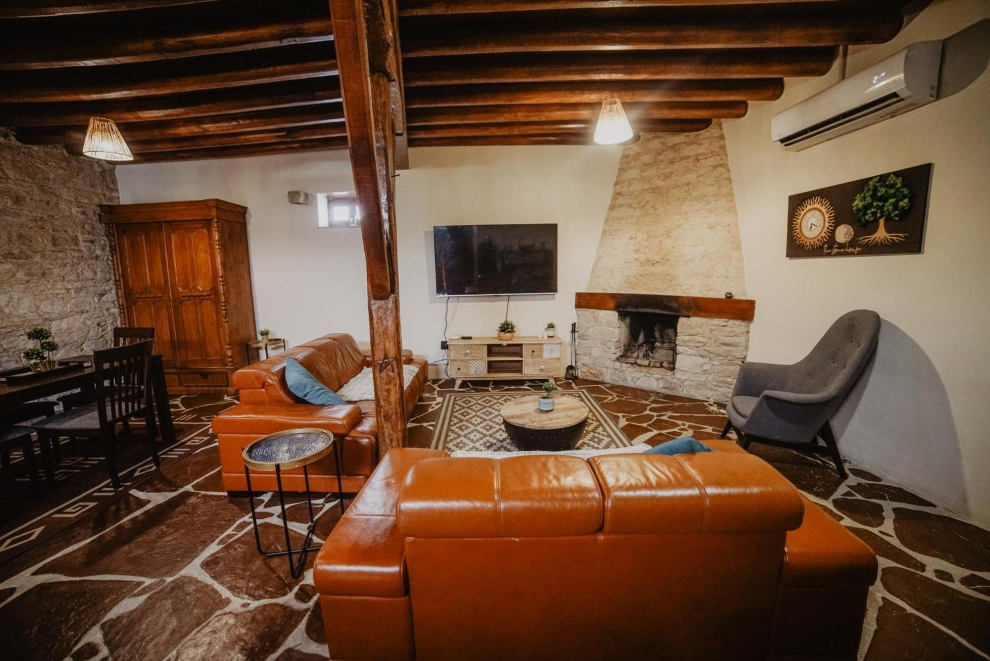 The Stonehouse Suites With Private Bath Spas Λεμεσός Εξωτερικό φωτογραφία