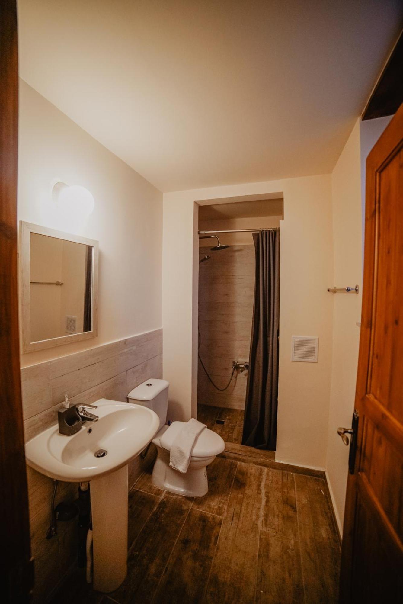 The Stonehouse Suites With Private Bath Spas Λεμεσός Δωμάτιο φωτογραφία